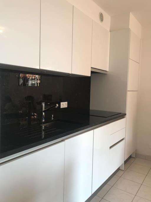 Appartamento Terrasse De 30M2 Vue Mer Panoramique 1 Chambre Cavalaire-sur-Mer Esterno foto