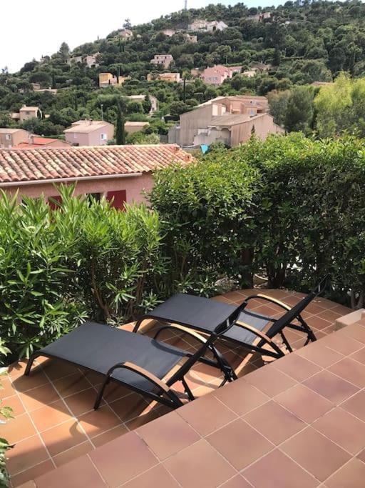 Appartamento Terrasse De 30M2 Vue Mer Panoramique 1 Chambre Cavalaire-sur-Mer Esterno foto