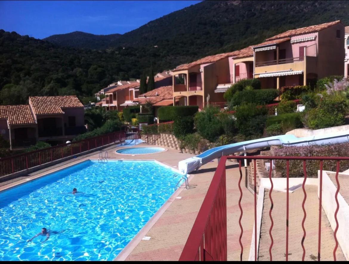 Appartamento Terrasse De 30M2 Vue Mer Panoramique 1 Chambre Cavalaire-sur-Mer Esterno foto